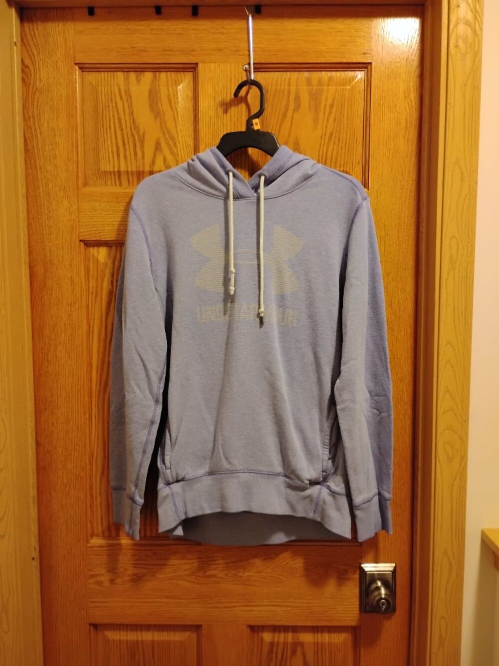 Men's Under Armour Size S/M Hoodie